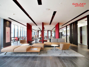 Regus Deutches Haus Lê Duẩn Quận 1, văn phòng trọn gói đầy đủ bàn ghế, thiết kế mở nhiều ánh sáng tự nhiên