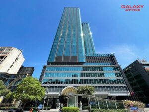 Mặt tiền tòa nhà văn phòng cho thuê saigon times square nguyễn huệ quận 1, thiết kế sang trọng và hiện đại bằng kính