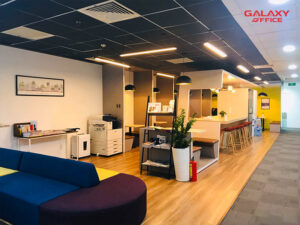 Không gian văn phòng trọn gói Cross Coop Vincom Center Quận 1, có sẵn nội thất, tiện ích và khu vực pantry sang trọng