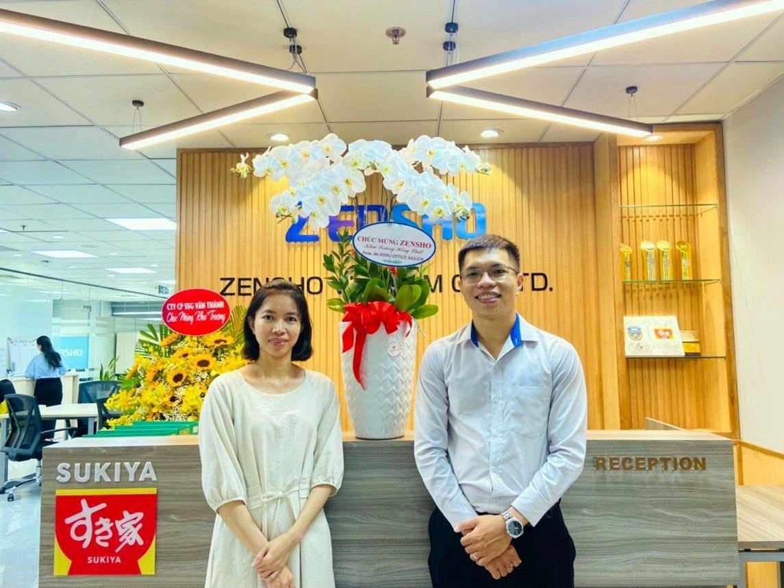 khai trương