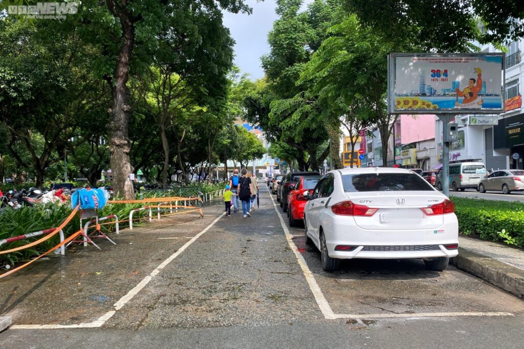 Gửi Xe Ở Đâu Khi Đến Cafe 28 Điện Biên Phủ? Các Lựa Chọn Gần Nhất và An Toàn