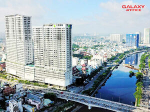 Mặt tiền RiverGate Residence, Bến Vân Đồn, song song đại lộ Võ Văn Kiệt, giáp quận 1 – trung tâm tài chính TPHCM