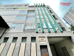 Mặt tiền tòa nhà Green Bee Building 684/28A Trần Hưng Đạo, phường 2, Quận 5