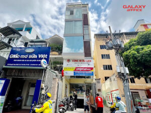 Mặt tiền tòa nhà Light House Nguyễn Trọng Tuyển