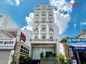 Mặt tiền hiện đại tòa nhà cho thuê TTD Hồng Lạc