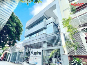 Mặt tiền thiết kế hiện đại của tòa nhà cho thuê Aspire Office