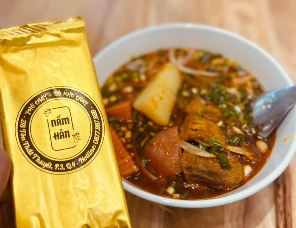 Quán chay Nấm Hân, quán ăn dành cho dân văn phòng phường Vĩnh Hội Quận 4 cũ