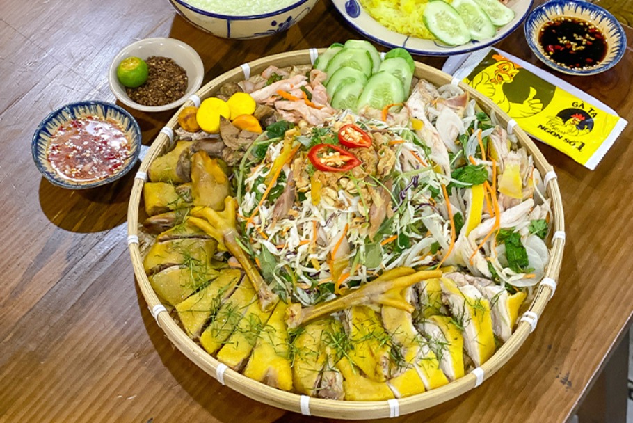 Quán cơm gà ngon số 1 - Cơm gà nổi tiếng Phường Nhiêu Lộc TPHCM (Quận 3 cũ)