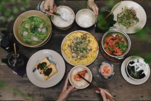 Cơm nhà Tú, Quán Cơm văn phòng phường Bàn Cờ chuẩn gu mẹ nấu