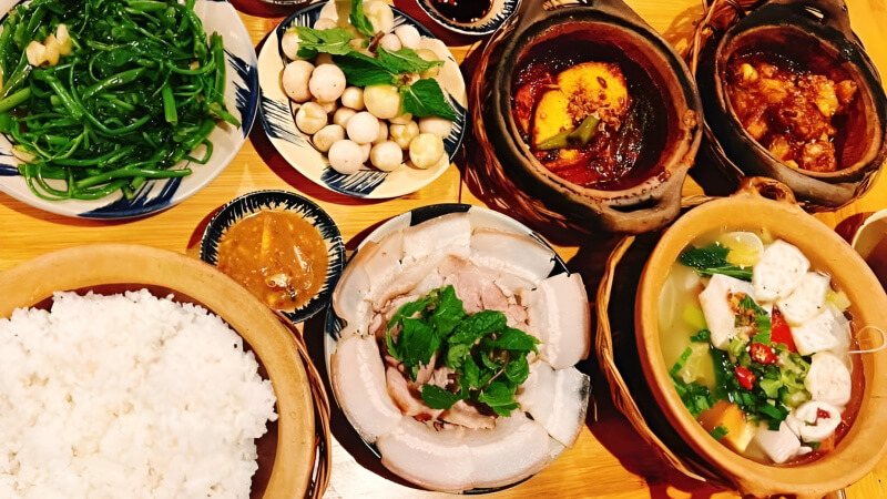 Cơm quê mười khó, quán cơm phường Xuân Hòa TPHCM chuẩn vị quê nhà