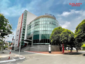 Toàn cảnh tòa nhà Helios Building tọa lạc tại Đường số 3, CVPM Quang Trung, Quận 12