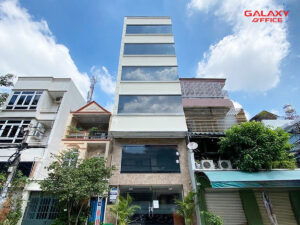 Mặt tiền tòa nhà Ngọc Việt Building 65/7 Nguyễn Minh Hoàng, Phường 12, Quận Tân Bình