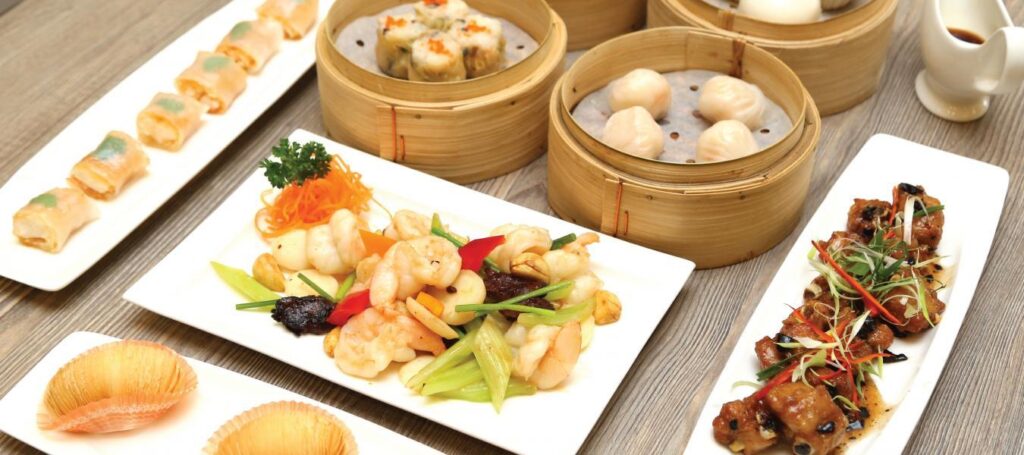 Dim Tu Tac, Quán ăn trưa Quận 1 mang nét ẩm thực quản đông, đa dạng món ăn hấp dẫn