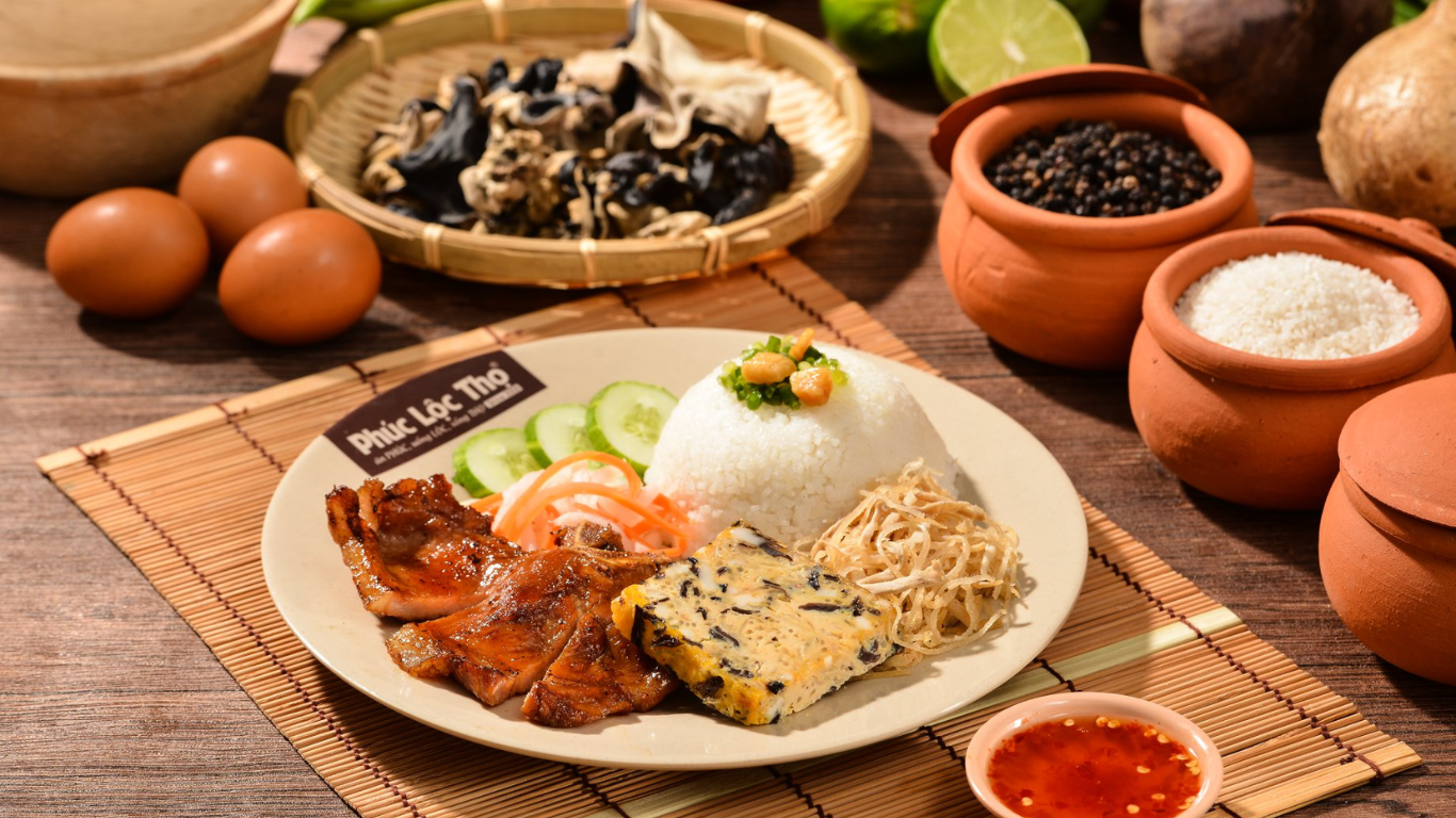 Quán cơm 21, cơm văn phòng quận 10