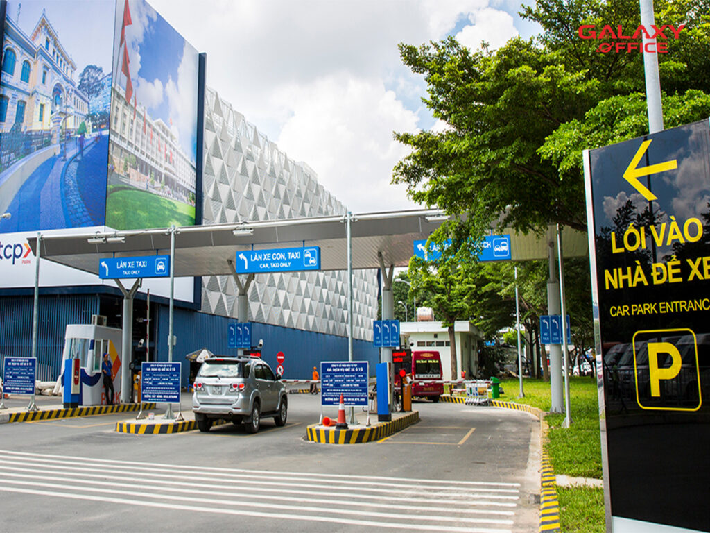 Bãi gửi xe ô tô gần sân bay Tân Sơn Nhất