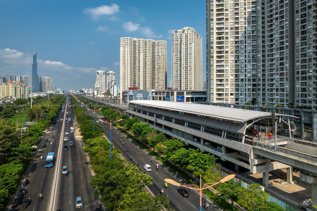 bãi gửi xe gân nhà ga An Phú dành cho dân văn phòng