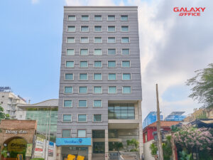Mặt tiền tòa nhà PDD building với thiết kế hiện đại tọa lạc tại 162 Pasteur Quận 1