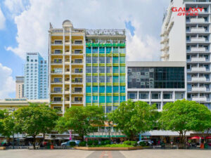 Toàn cảnh tòa nhà văn phòng trọn gói Regus 68 Nguyễn Huệ nằm tại trung tâm Quận 1