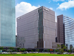 Toàn cảnh tòa nhà Cobi II tọa lạc tại Quận 7, với thiết kế hiện đại sang trọng