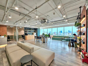 Không gian văn phòng trọn gói Hai Bà Trưng, có sẵn bàn ghế nội thất hiện đại